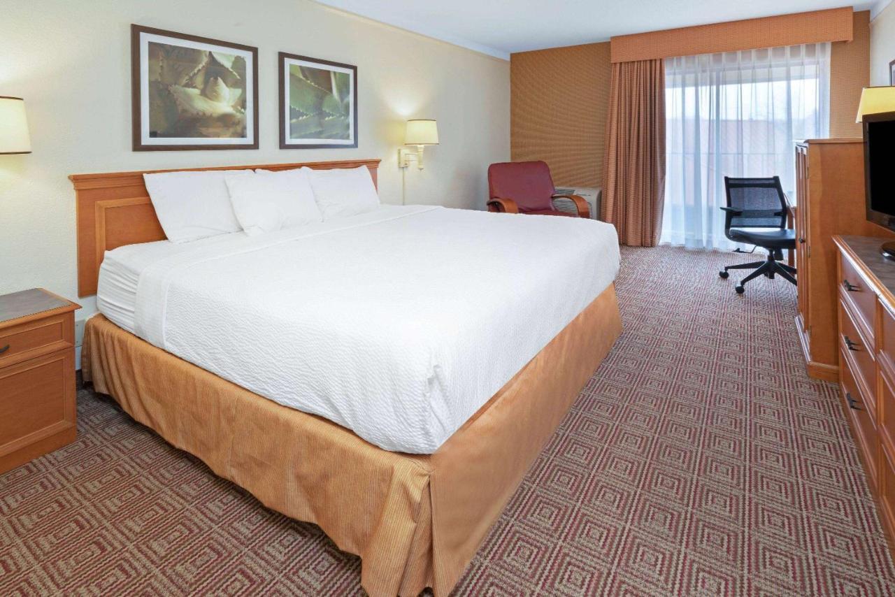 La Quinta By Wyndham Salt Lake City - Layton Εξωτερικό φωτογραφία