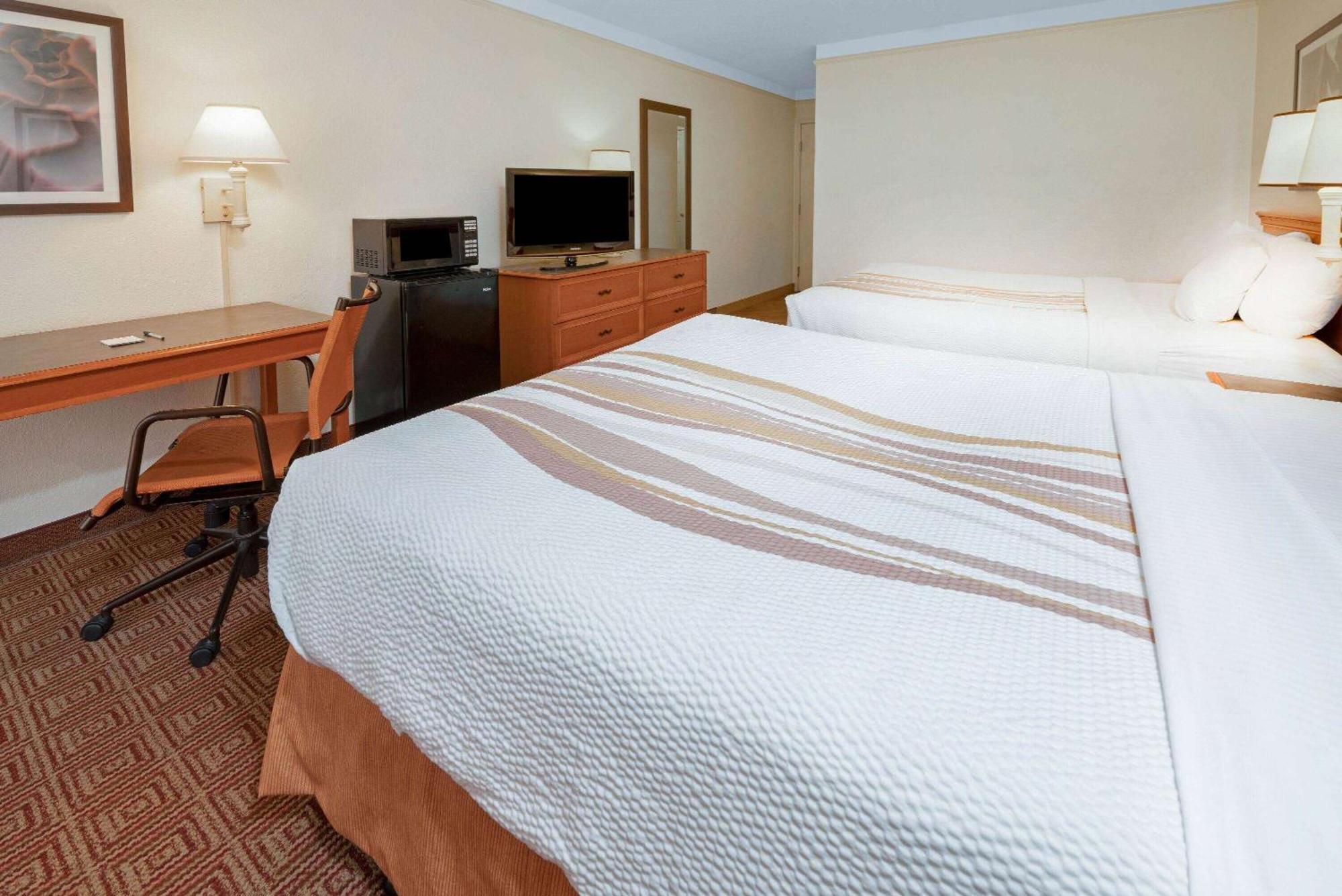 La Quinta By Wyndham Salt Lake City - Layton Εξωτερικό φωτογραφία